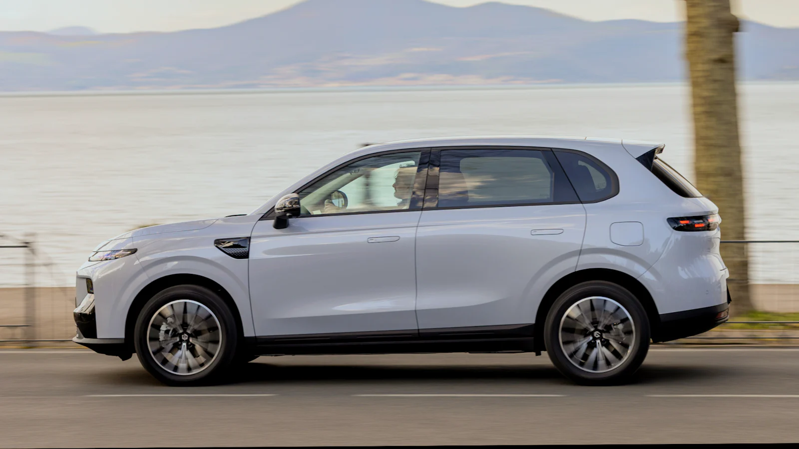 Leapmotor B10 Hybrid EV Opinión Mario Garcés