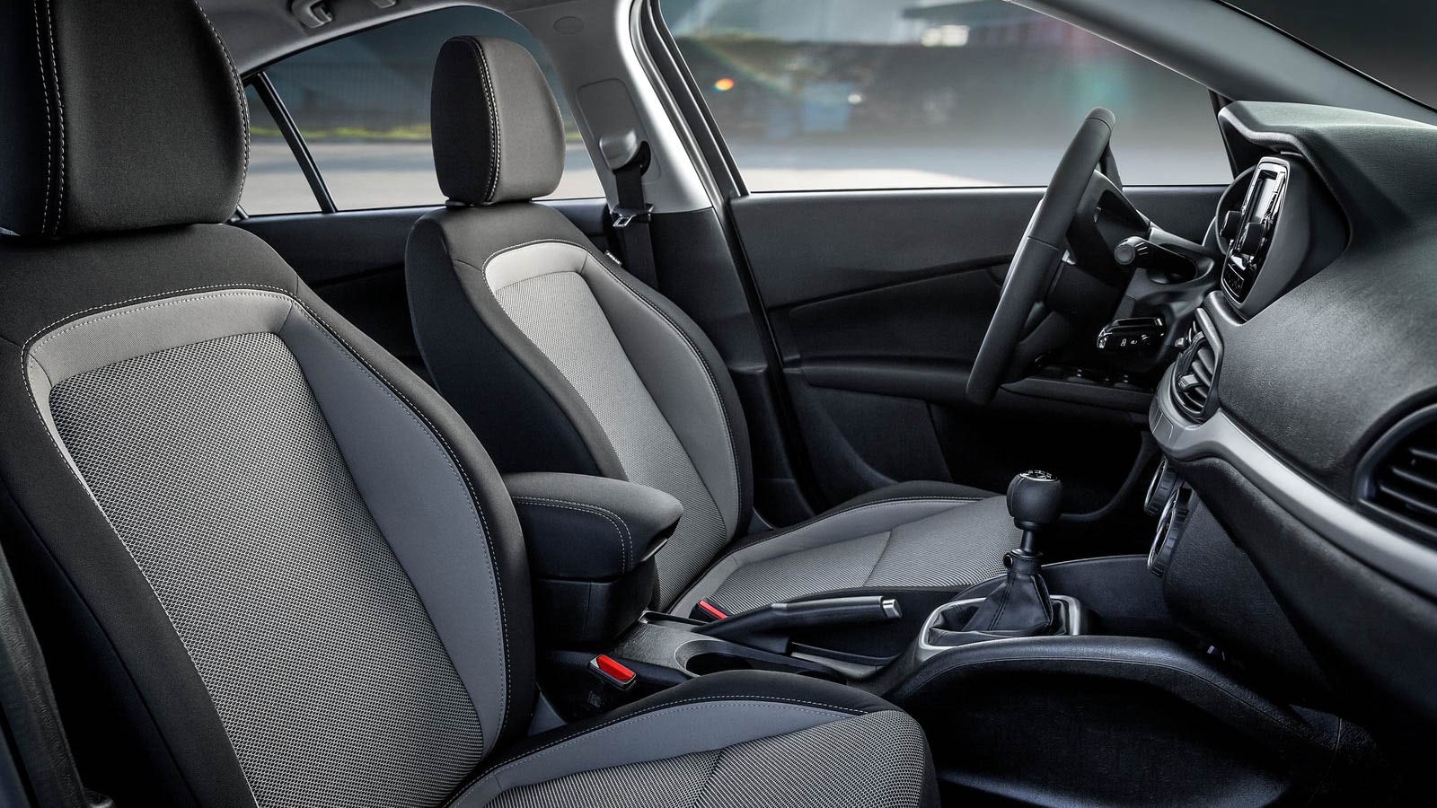 Asientos delanteros Fiat Tipo Sedán