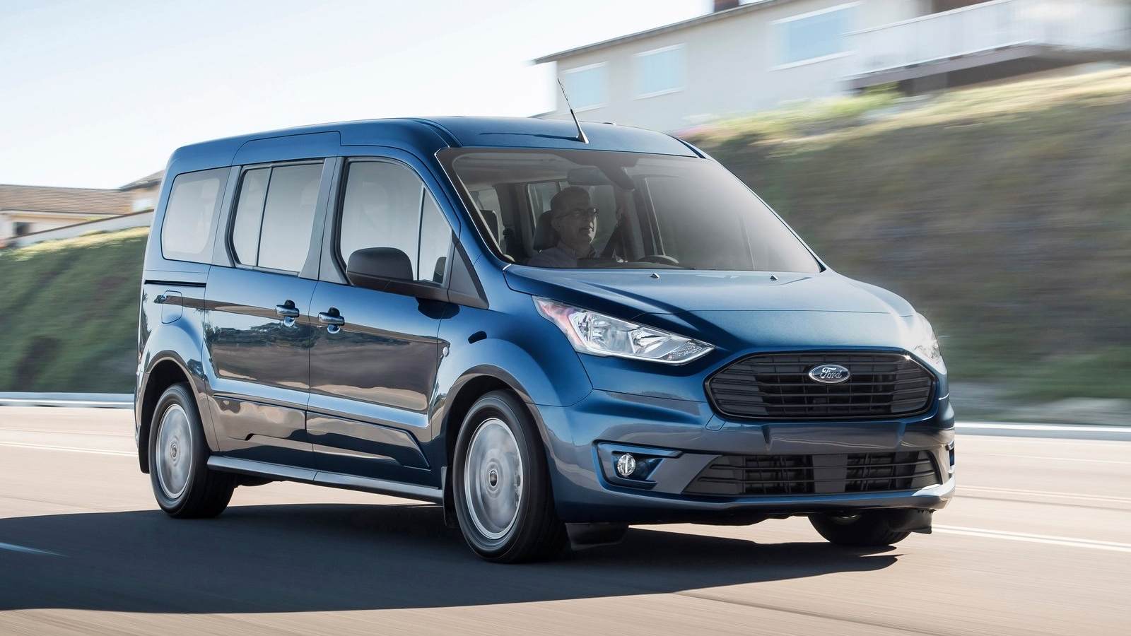 Guía De Colores Y Precios Del Ford Grand Tourneo Connect | Carwow