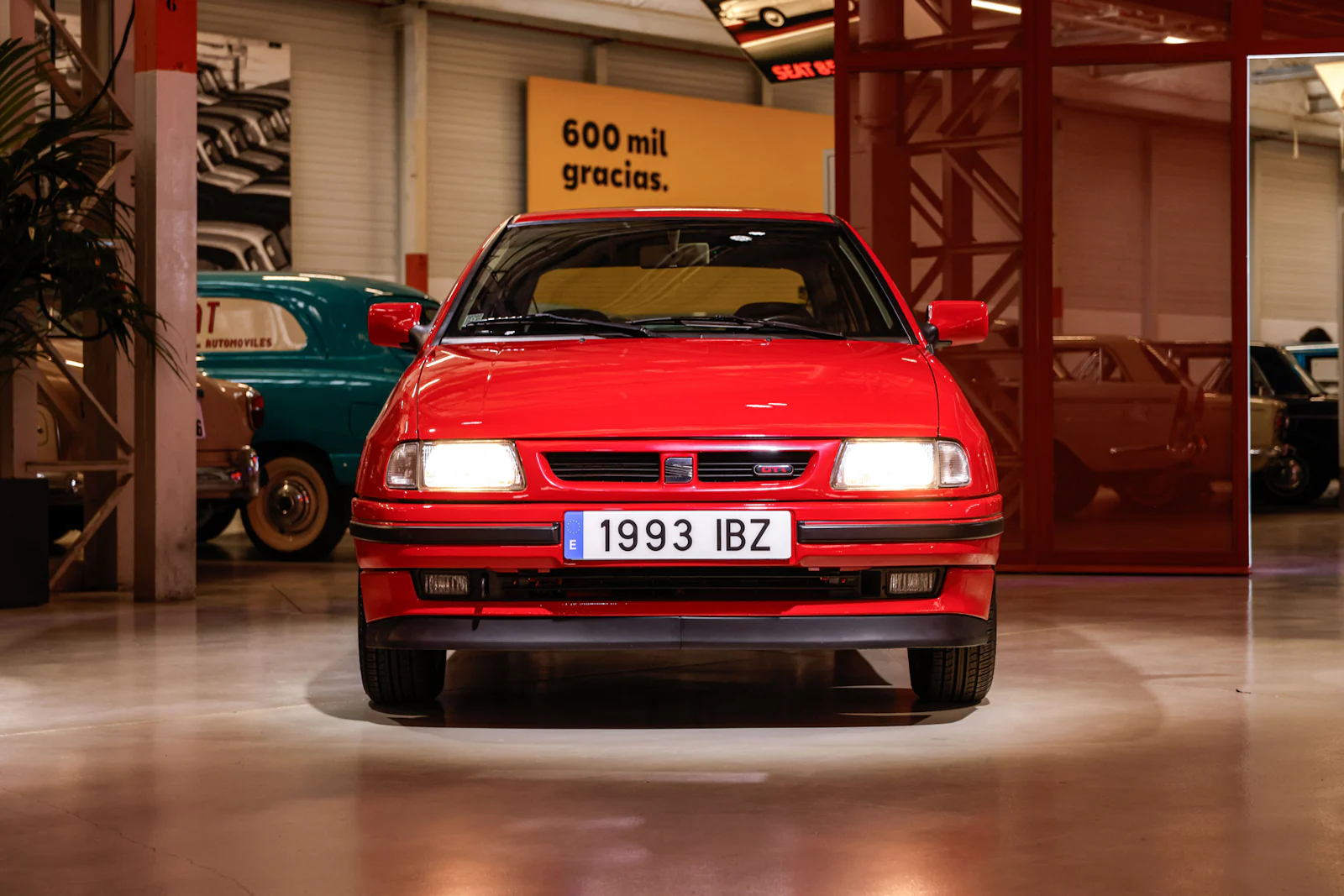 SEAT Ibiza MK 2 exterior