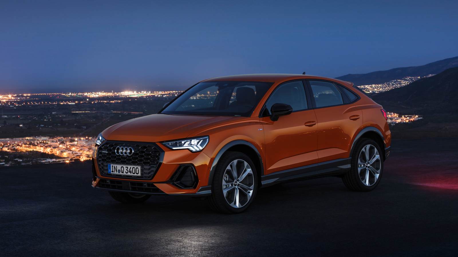 Guía de colores y precios del Audi Q3 Sportback carwow