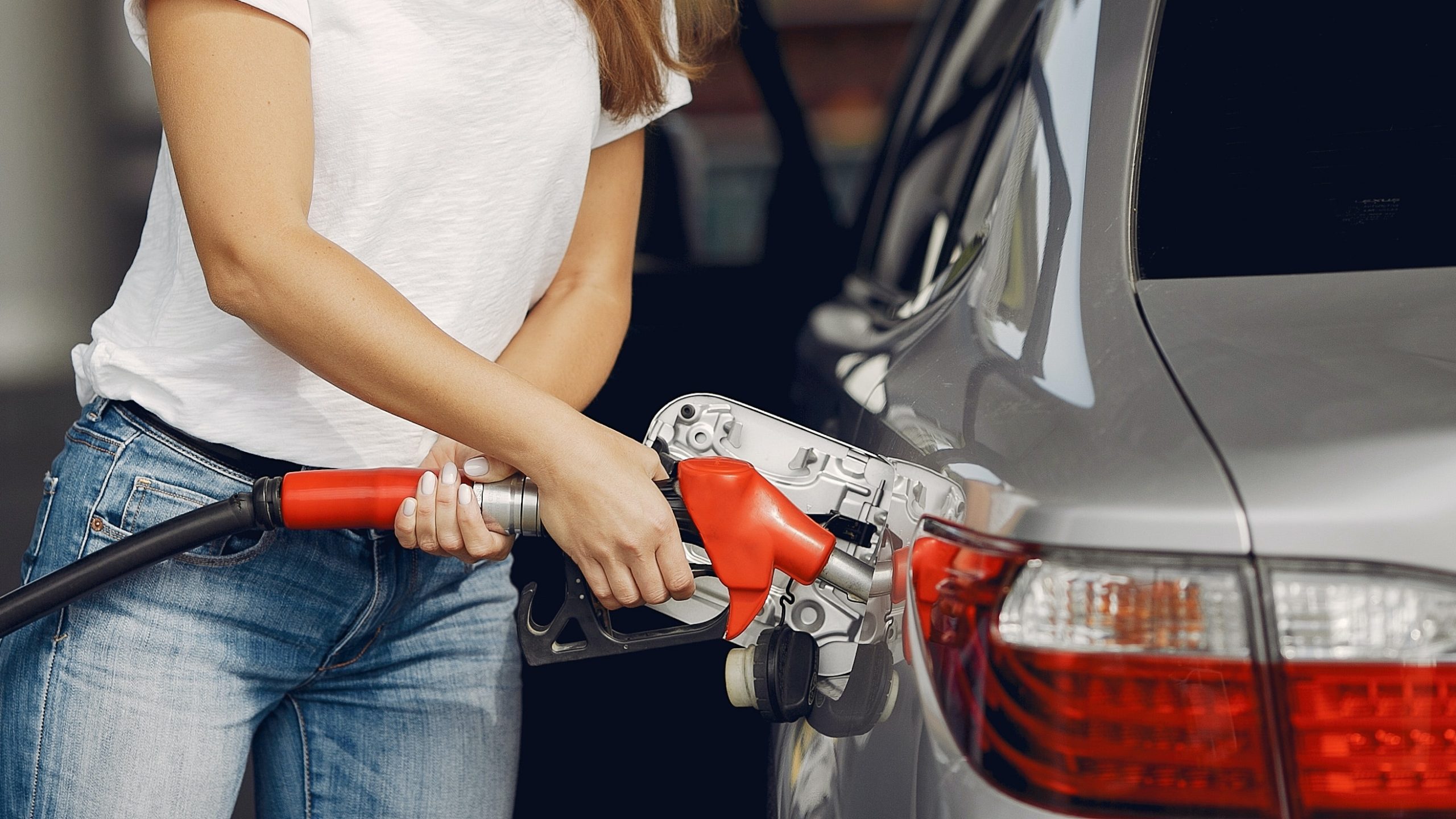 Mejora las prestaciones y el consumo de tu coche de gasolina por poco dinero