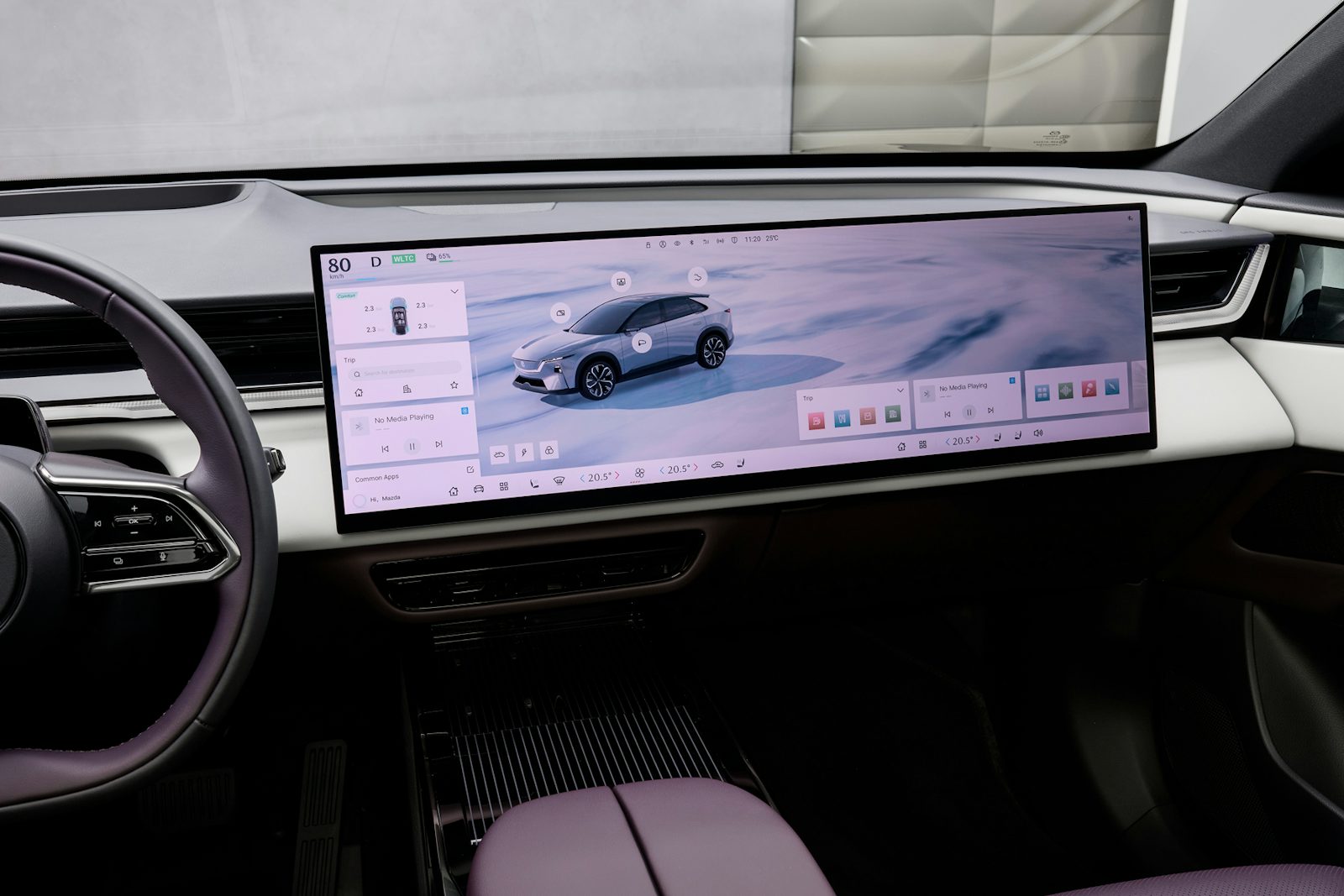 Mazda CX6e foto interior pantalla